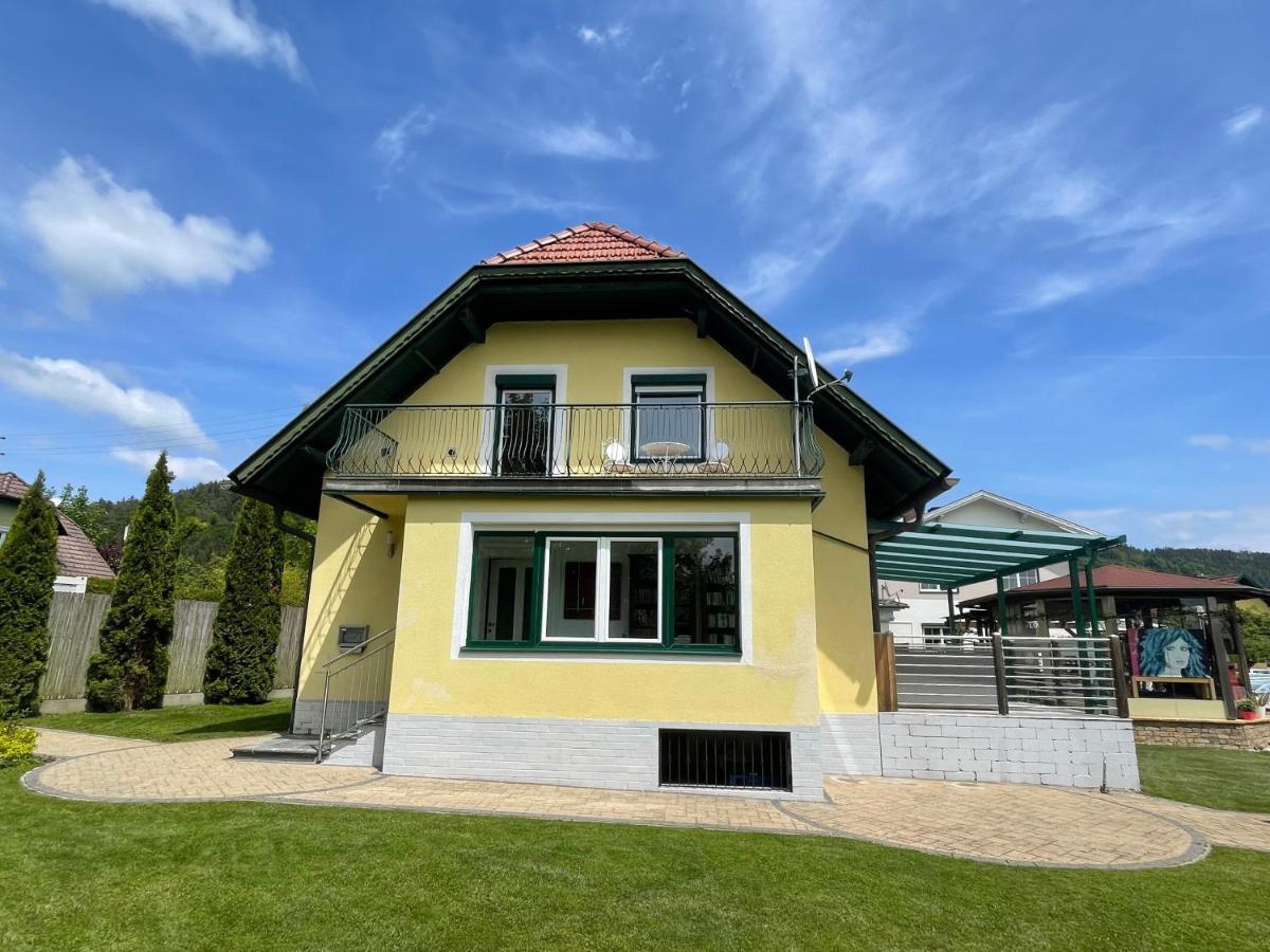 Apartment Schlossbergblick Griffen Kültér fotó